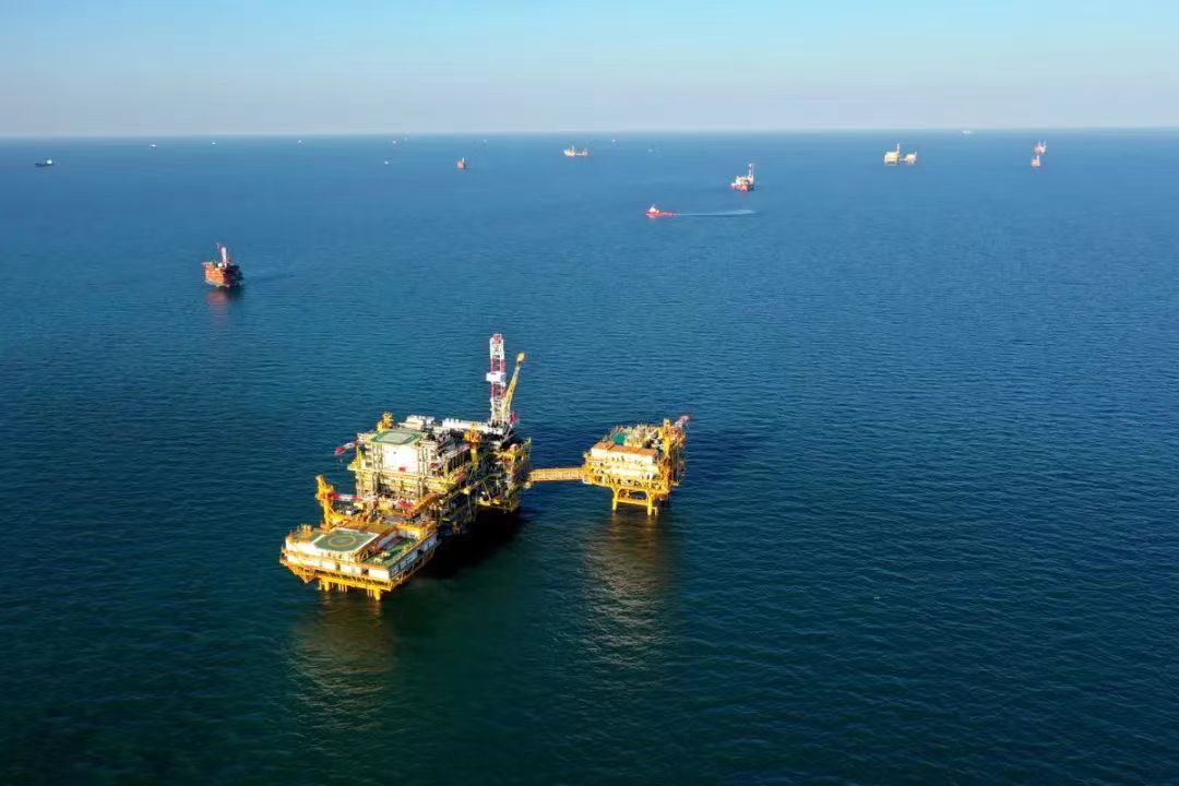 Çin, Tarım Havzası'nda ultra derin petrol kuyusu açmaya başladı